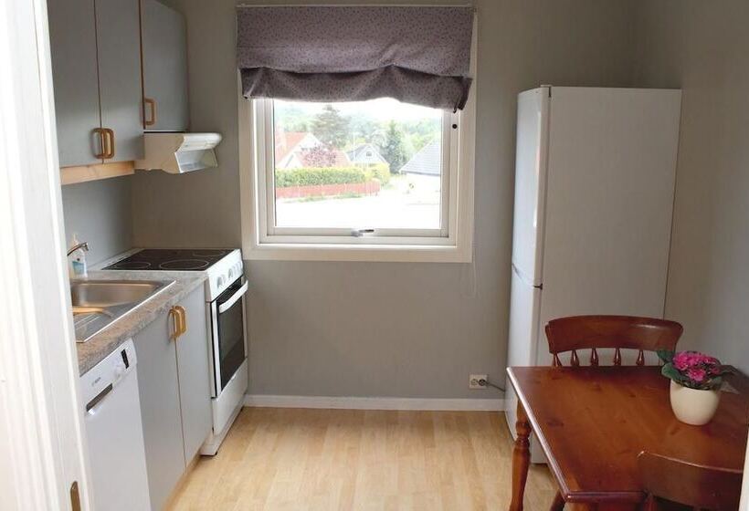 Lillsand Apartment As