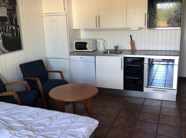 Lillsand Apartment As