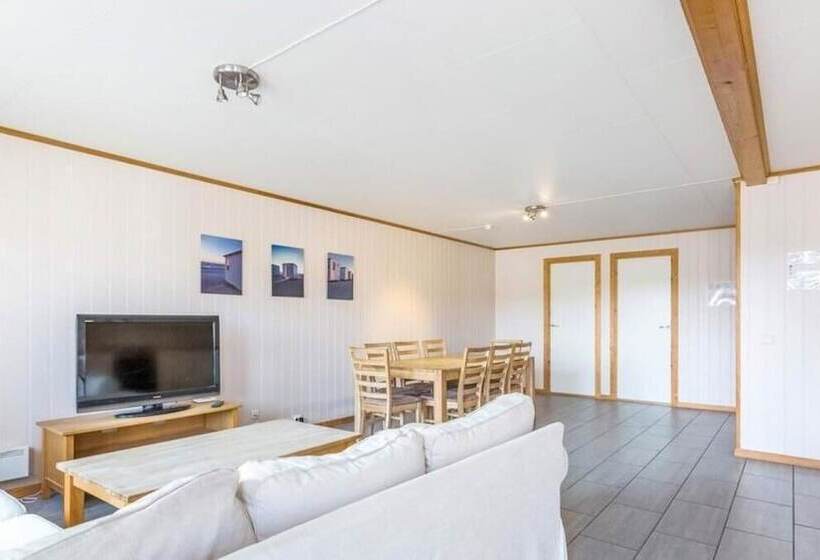 Lillsand Apartment As