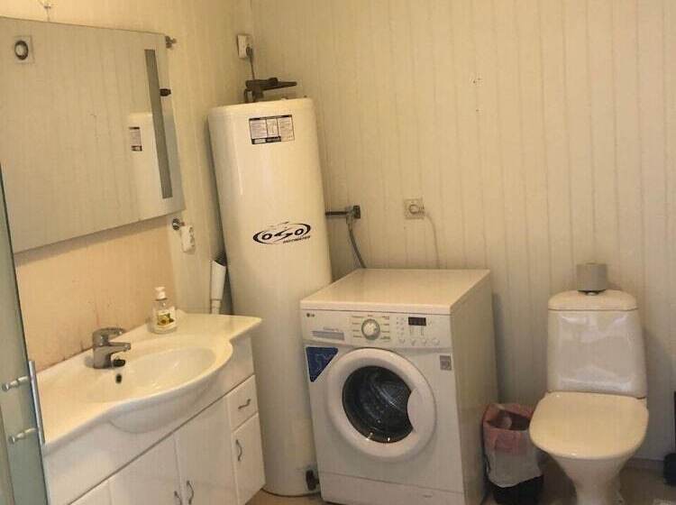 Lillsand Apartment As