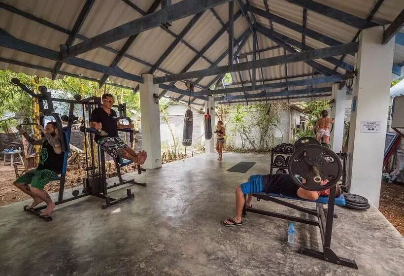 ペンション Asia Blue   Beach Hostel Hacienda   Bed In 4 Bed Dormitory Room