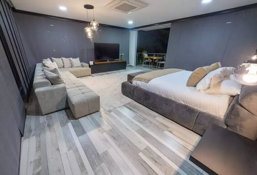 ペンション Casa Giraldo