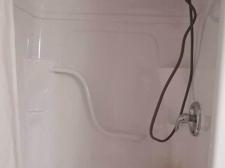 پانسیون Digby Sailboat Suites