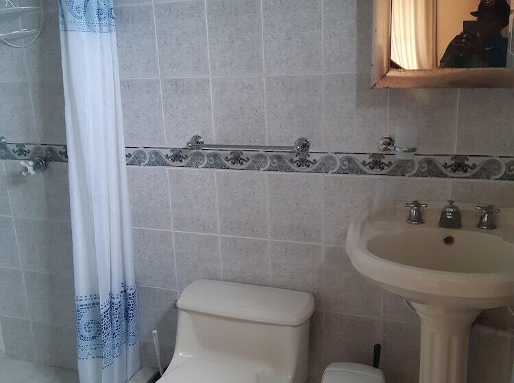 ペンション Posada Mirny