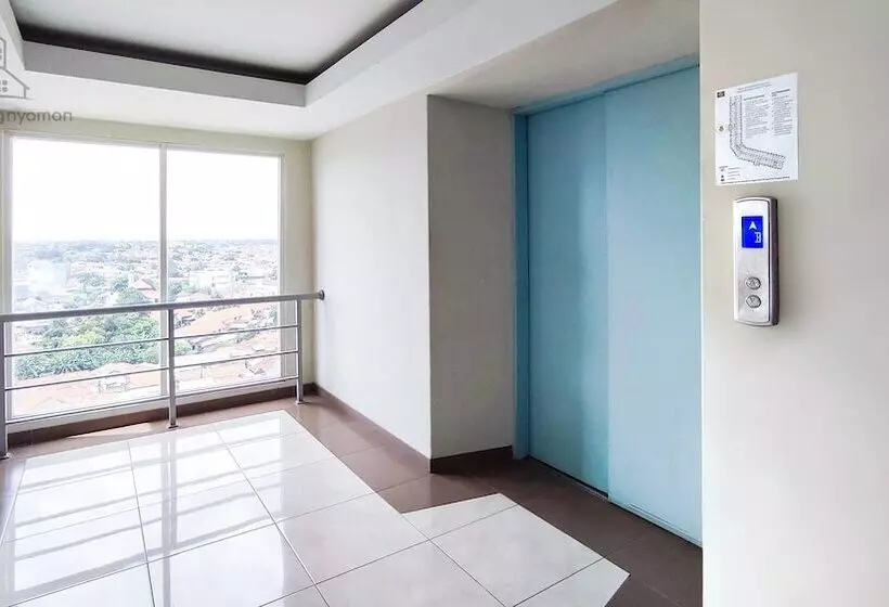 Majatalo Ruang Nyaman At Apartment Greenlake View