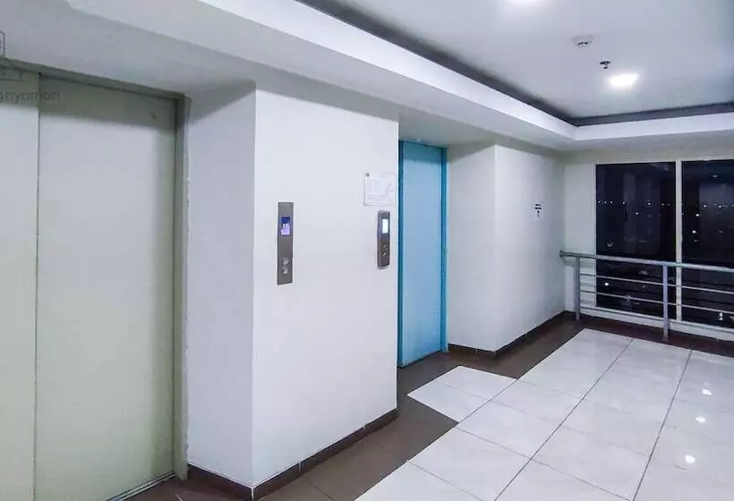 Majatalo Ruang Nyaman At Apartment Greenlake View