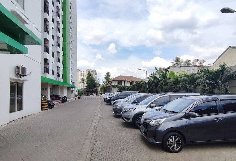 פנסיון Ruang Nyaman At Apartment Greenlake View