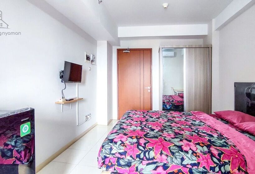 פנסיון Ruang Nyaman At Apartment Greenlake View