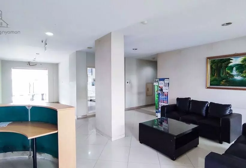 Majatalo Ruang Nyaman At Apartment Greenlake View