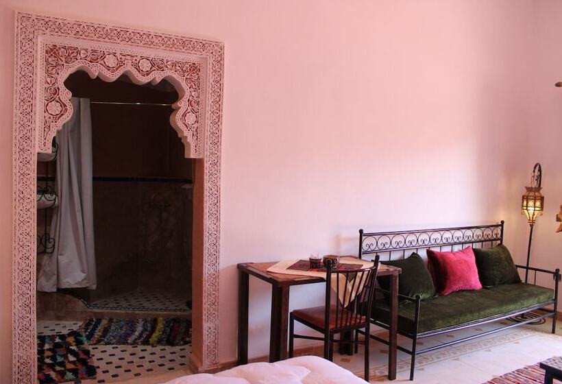 پانسیون Villa Dalia