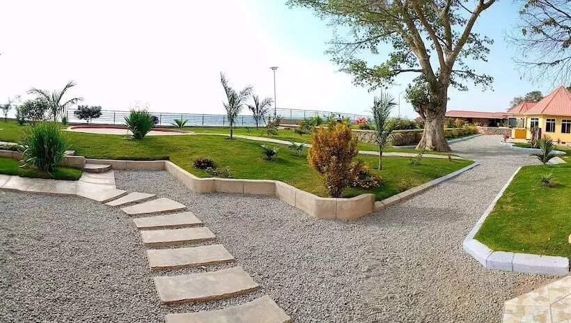 Sandmark Hotel Serengeti