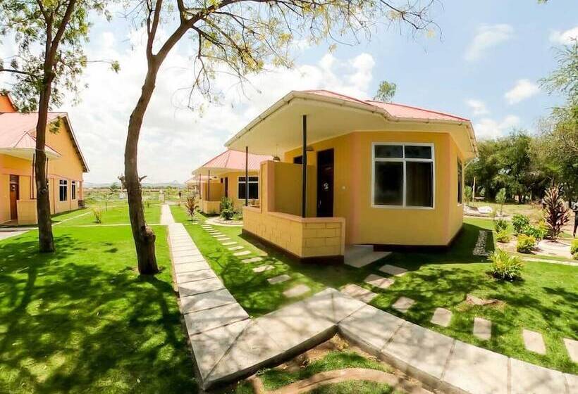 Sandmark Hotel Serengeti