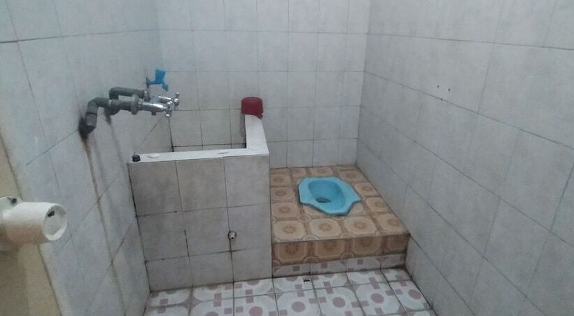 Spot On 92368 Hotel Erkas