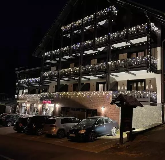 Casa Iris Hotel & Restaurant