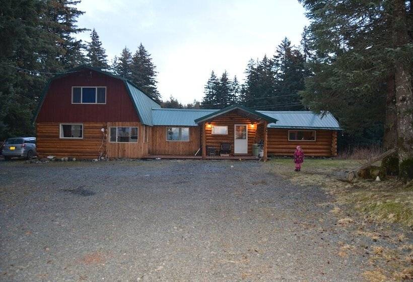 Отель 9th Wave Bed And Breakfast