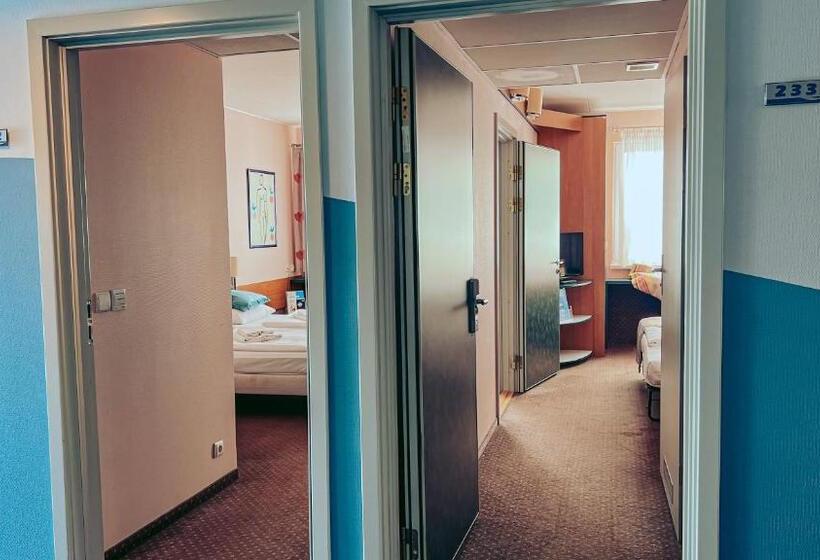 בית מלון כפרי Aqua