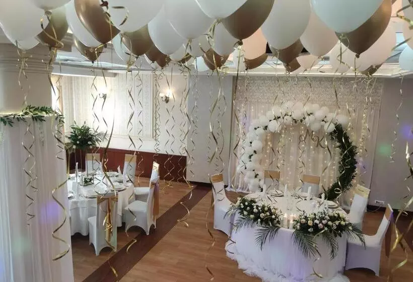 Aviator Hotel Restauracja & Spa