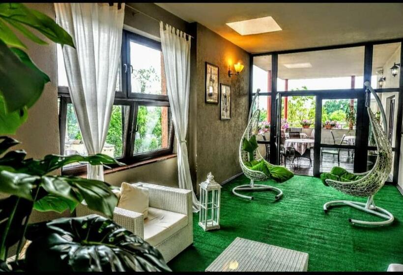 Aviator Hotel Restauracja & Spa