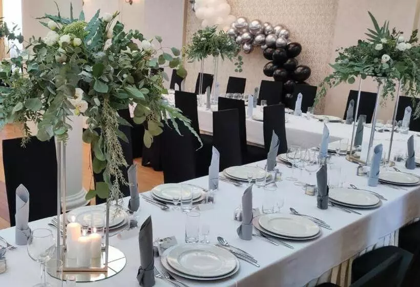 Aviator Hotel Restauracja & Spa