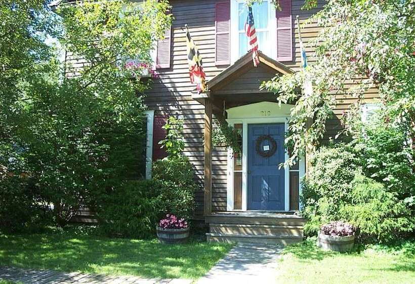 ホテル Chesapeake Inn Of Lenox