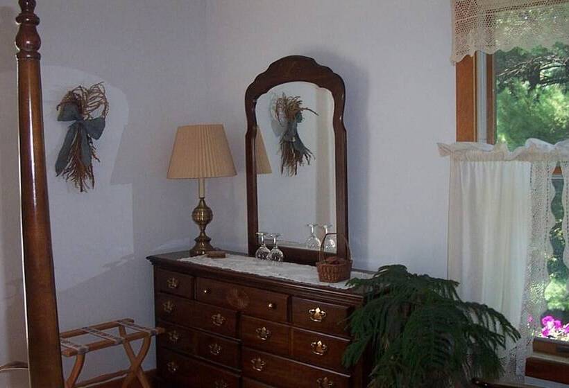 ホテル Chesapeake Inn Of Lenox