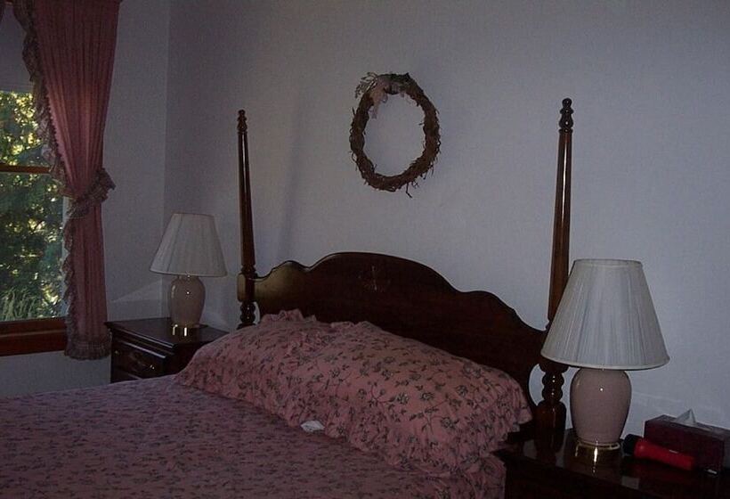 ホテル Chesapeake Inn Of Lenox