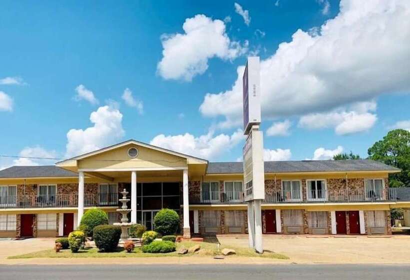 酒店 Coachman S Inn