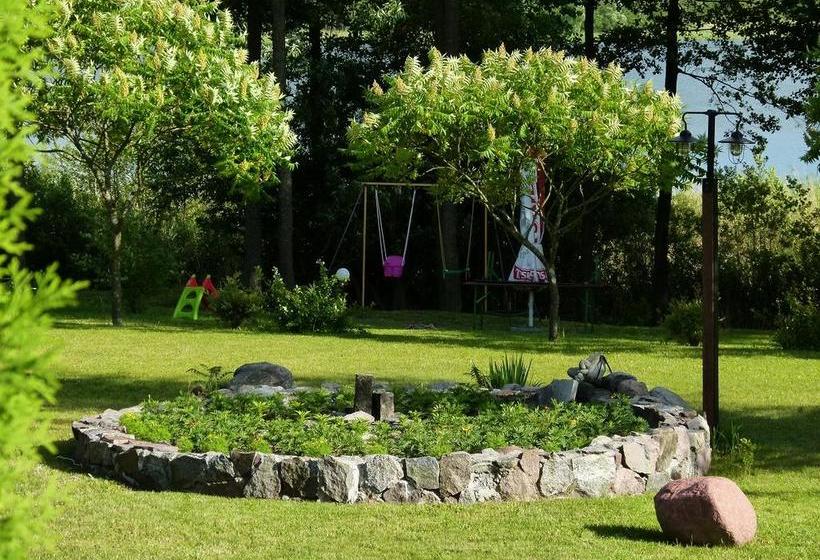 בית מלון כפרי Country Holiday