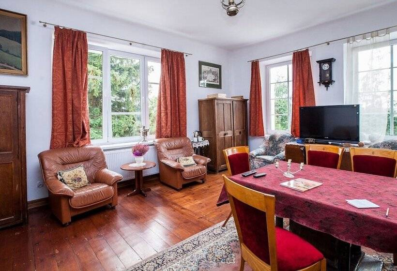 酒店 Dwór W Odonowie