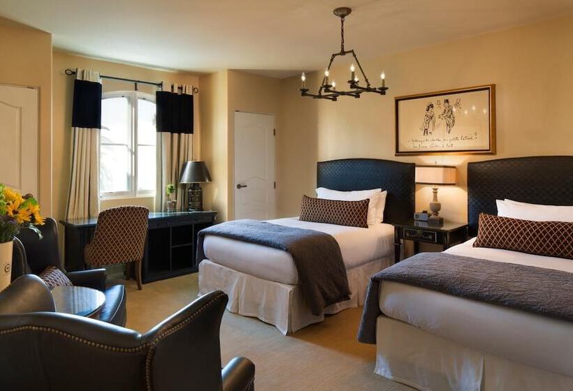 فندق Enchante Boutique