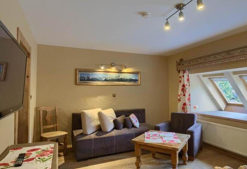 בית מלון כפרי Goralski Dwor