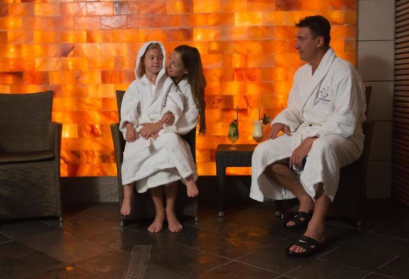 Отель Gunaras Resort Spa