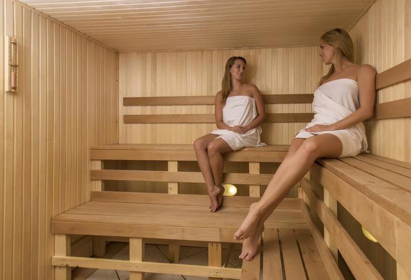 فندق Kavics Spa Klub&