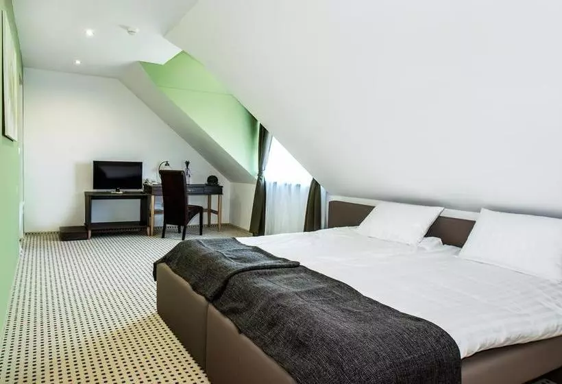 Hotel Kavics Spa Klub&