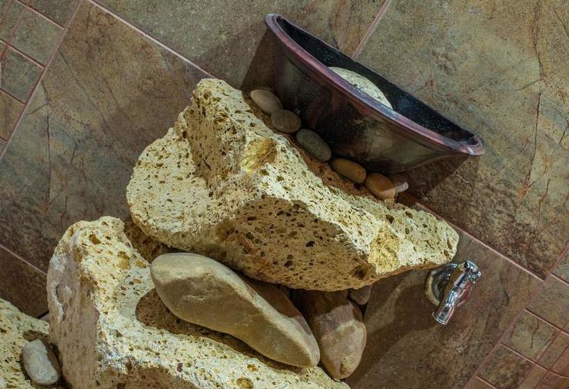 فندق Kavics Spa Klub&