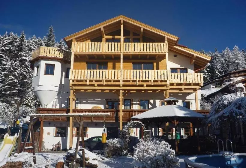 هتل Krösbacher Hof