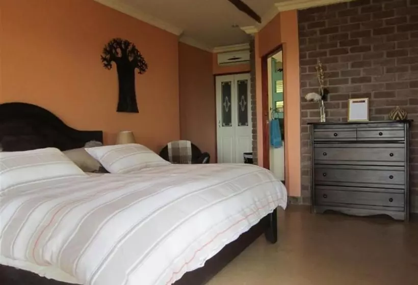 ホテル Marula Cottage Guest Lodge