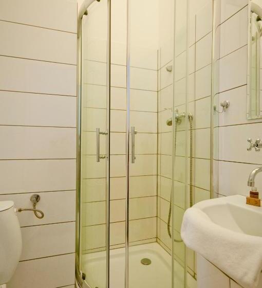 فندق Moszna Zamek