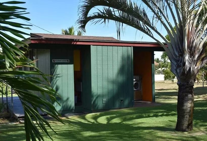 ホテル Nona Lani Cottages