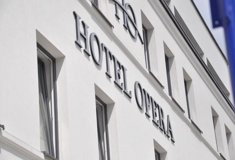 Отель Opera