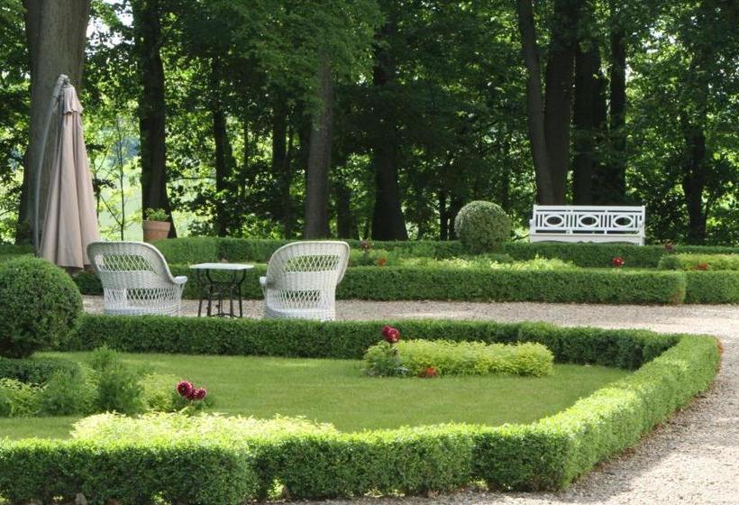 호텔 Pałac Nakomiady