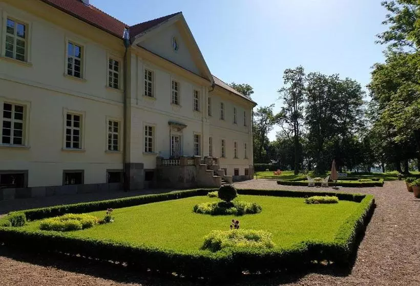 ホテル Pałac Nakomiady