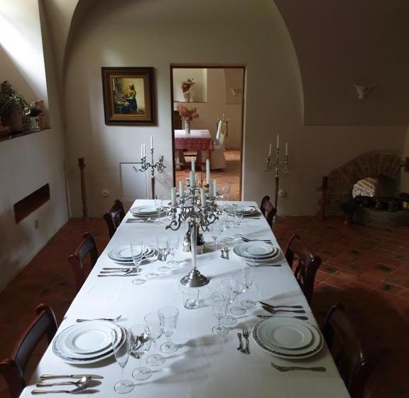 호텔 Pałac Nakomiady