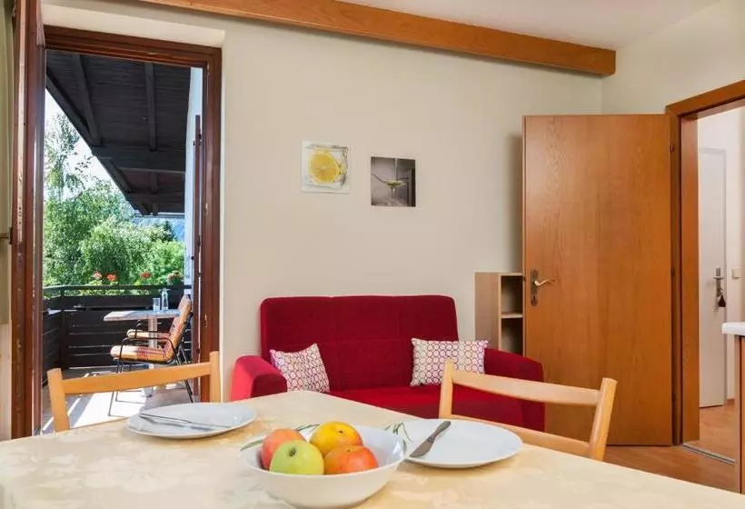 هتل Pension Weberhof