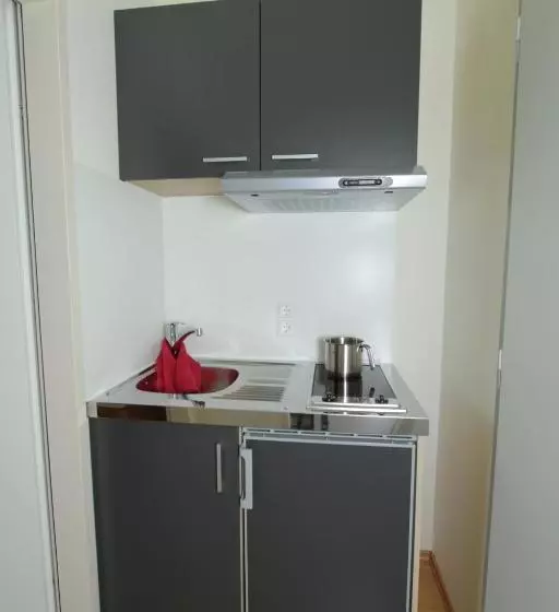 هتل Pension Weberhof