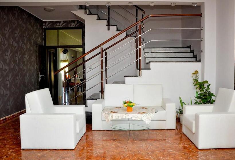 فندق Rezydencja Lux