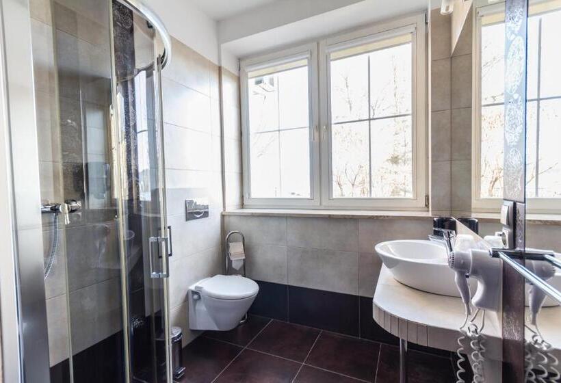 בית מלון כפרי Riverside