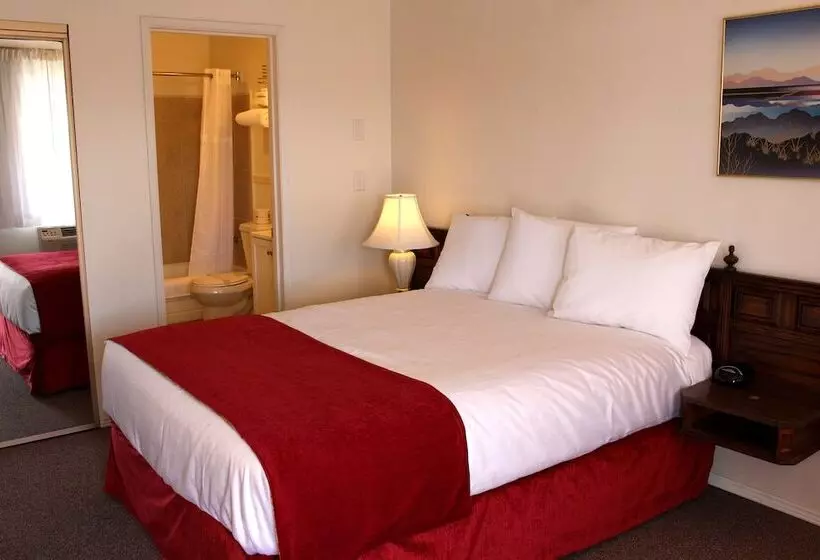 Hotelli Sovana Inn