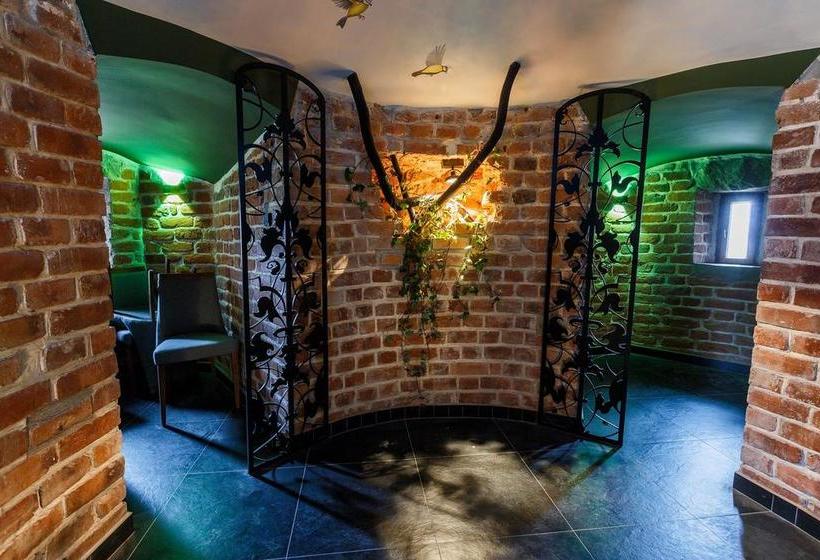 ホテル Zamek Bytów