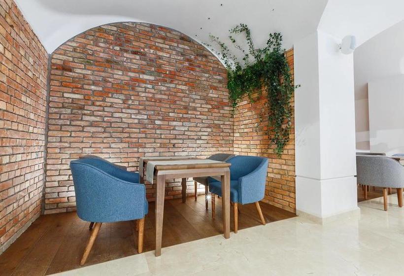 ホテル Zamek Bytów